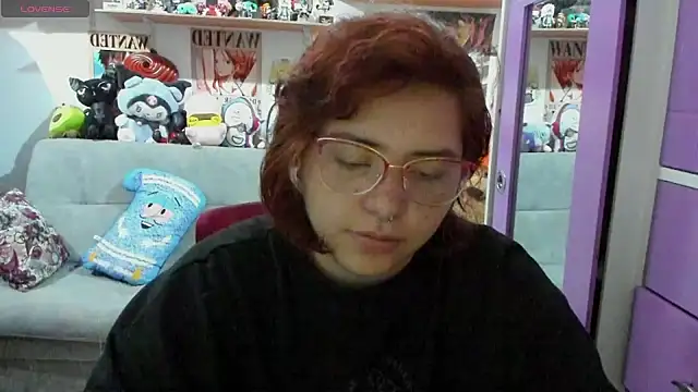 Snapshot of soficammy chatting on 27, 12, 2024 soficammy online show from 27, 12, 2024