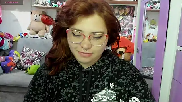 Snapshot of soficammy chatting on 13, 1, 2025 soficammy online show from 13, 1, 2025