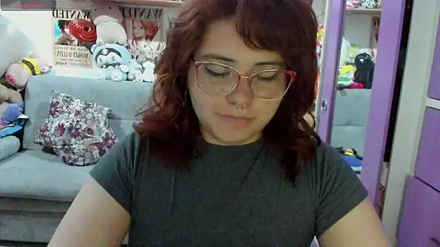 Snapshot of soficammy chatting on 5, 2, 2025 soficammy online show from 5, 2, 2025