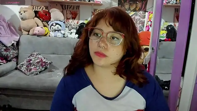 Snapshot of soficammy chatting on 6, 2, 2025 soficammy online show from 6, 2, 2025