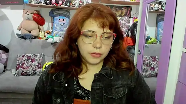 Snapshot of soficammy chatting on 8, 3, 2025 soficammy online show from 8, 3, 2025