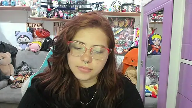 Snapshot of soficammy chatting on 13, 10, 2025 soficammy online show from 13, 10, 2025