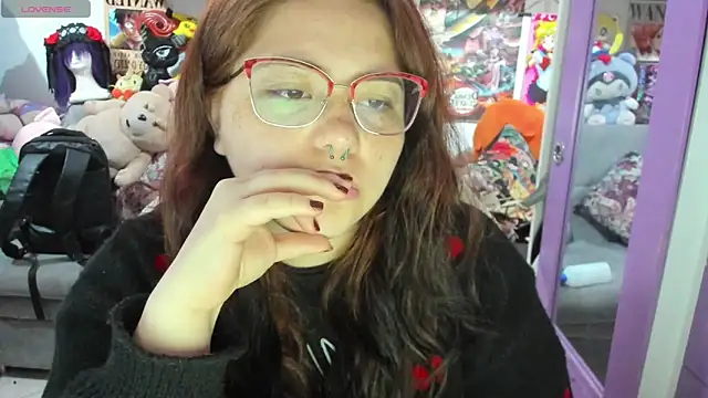 Snapshot of soficammy chatting on 19, 11, 2025 soficammy online show from 19, 11, 2025