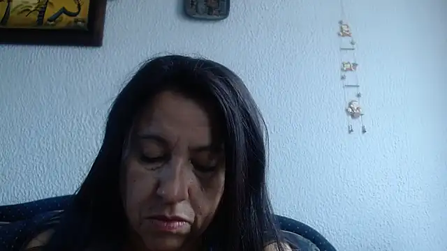 valeriapinter online show from 10, 4, 2026