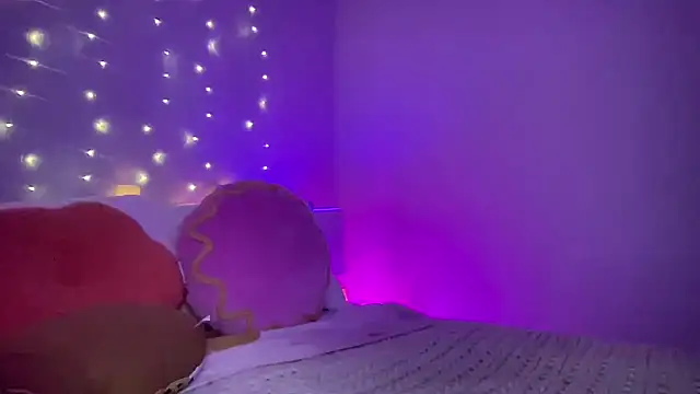 Snapshot of Fitnessbabe69 chatting on 8, 1, 2025 Fitnessbabe69 online show from 8, 1, 2025