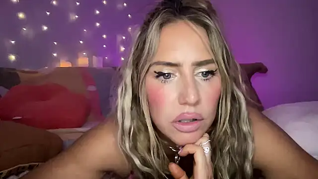 Snapshot of Fitnessbabe69 chatting on 9, 2, 2025 Fitnessbabe69 online show from 9, 2, 2025