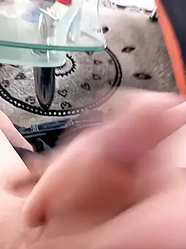 Affenarsch81 online show from 1, 2, 2025